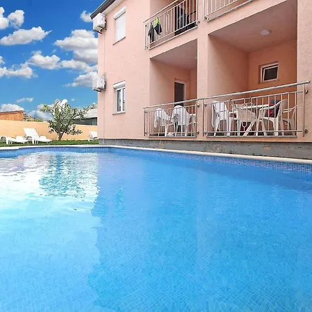 Fuer 5 Personen Ca 54 Qm In Peroj, Istrien Istrische Riviera Apartment