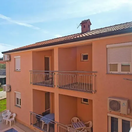 Fuer 5 Personen Ca 54 Qm In Peroj, Istrien Istrische Riviera Apartment Peroj