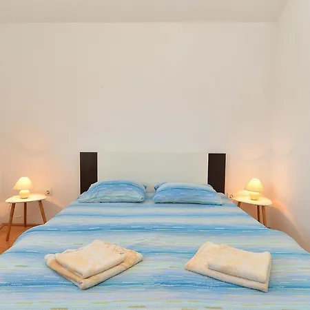 Fuer 5 Personen Ca 54 Qm In Peroj, Istrien Istrische Riviera *